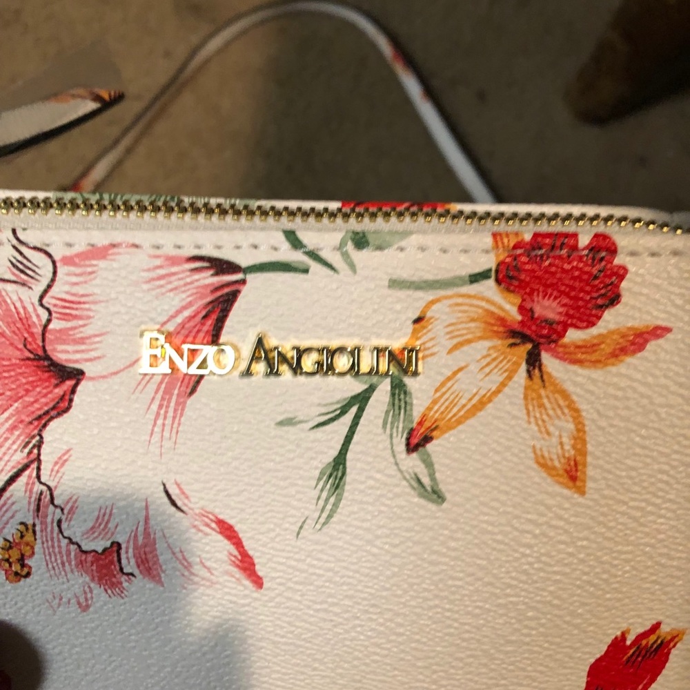 Enzo flower shoulder purse